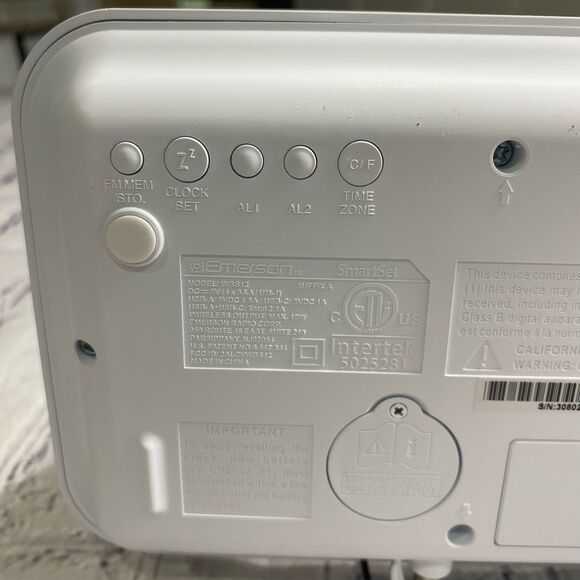 Emerson Weather Band Dual Alarm Clock Radio SmartSet WBS12 15W Wireless Charger - Picture 6 of 9